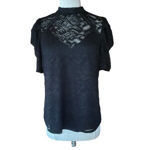 Perseption‎ Concept Lace Overlay Blouse
